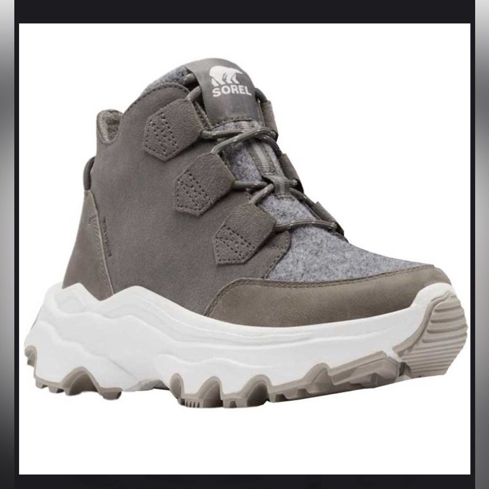 Sorel Kinetic Breakthrough Caribou Sneaker Boot